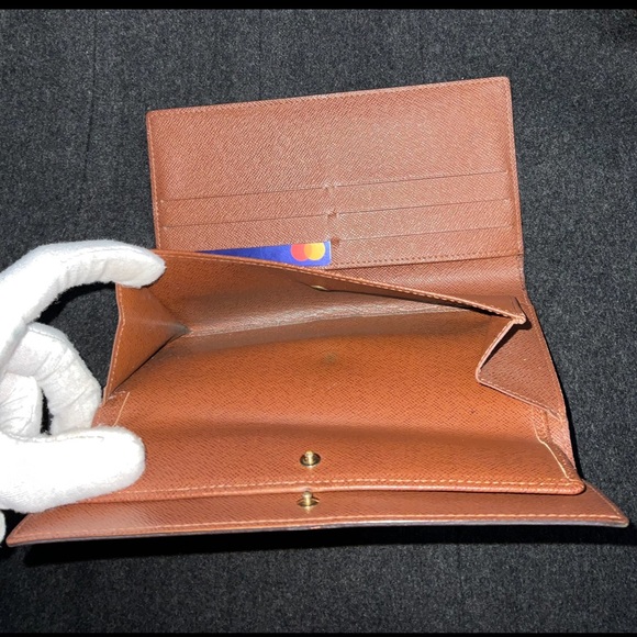 ✅AUTHENTIC TRIFOLD INTERNATIONAL WALLET LOUIS VUITTON - Picture 11 of 13